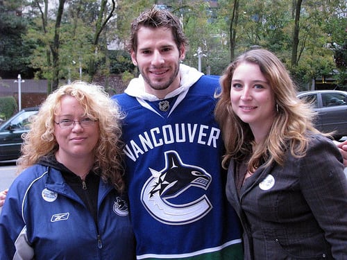 Osgood Schlatters Disease Ryan Kesler Osgood Schlatters Disease