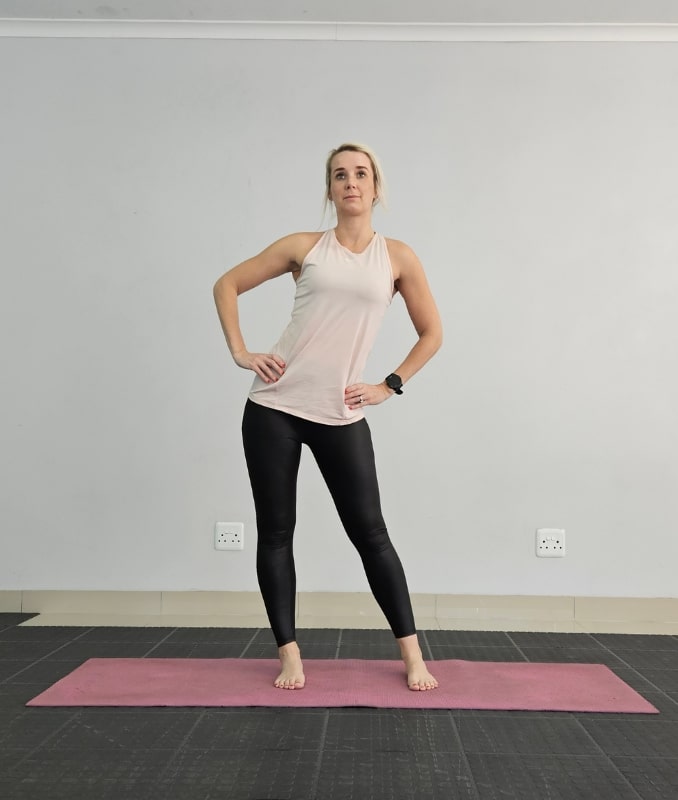 Hip Circle Middle - Exercises For Injuries