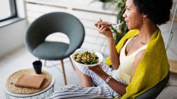 eating-fresh-organic-salad