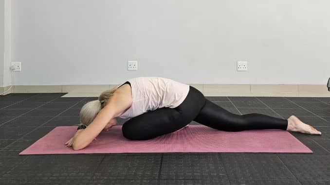 pigeon pose - start
