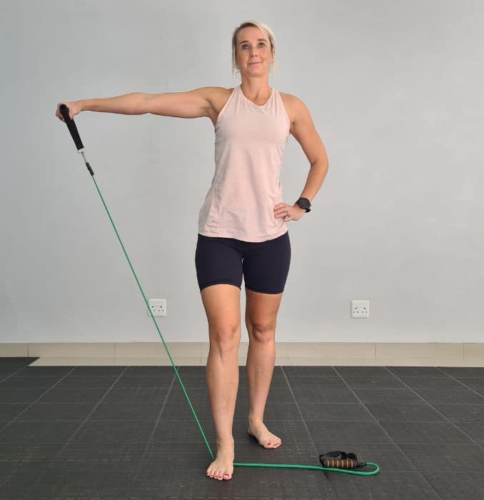 Single Arm Lateral Raise
2