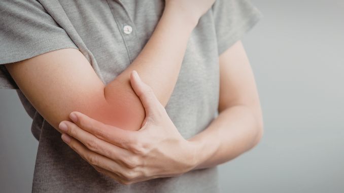 woman-with-elbow-pain